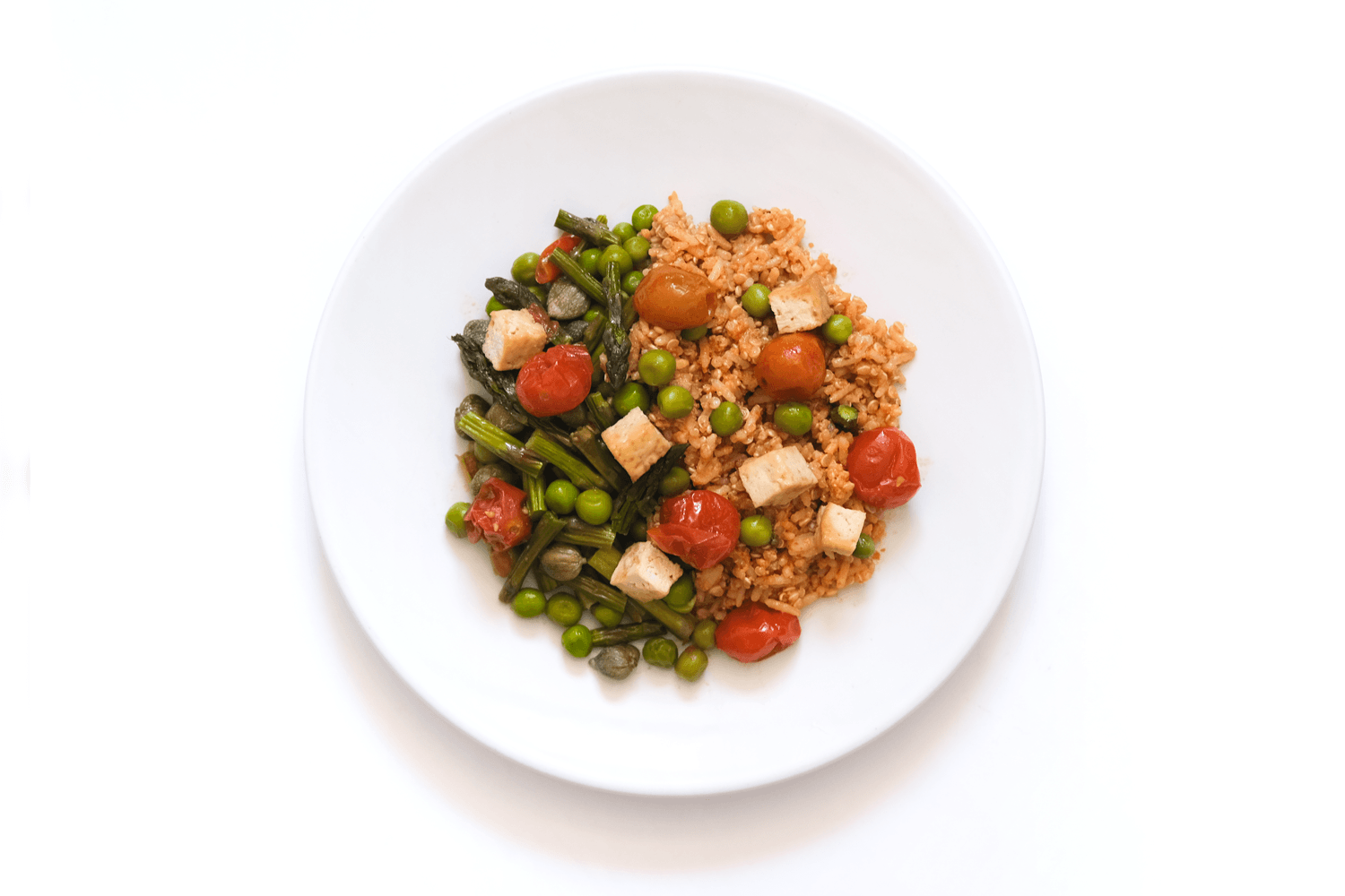  Rice and quinoa salad with red pesto and tofu